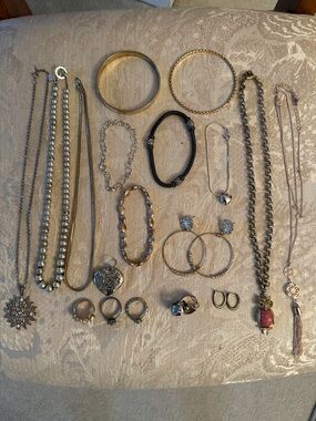 Vintage Mixed Women’s Jewelry Set in Silver and Gold Tones